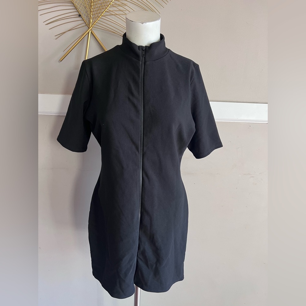 PrettyLittleThing Black Ribbed Dress Size 12